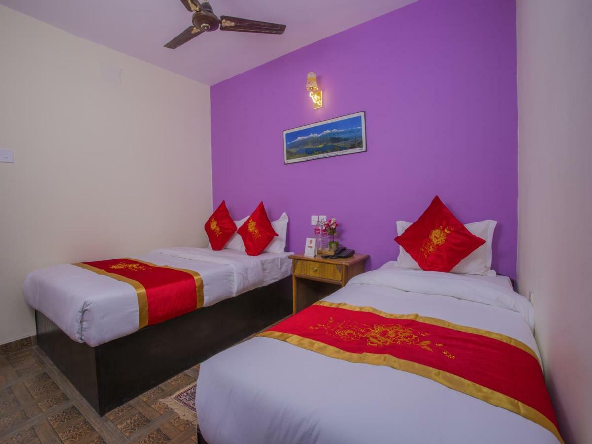 Hotel Fewa Corner & Restro Похара Екстериор снимка